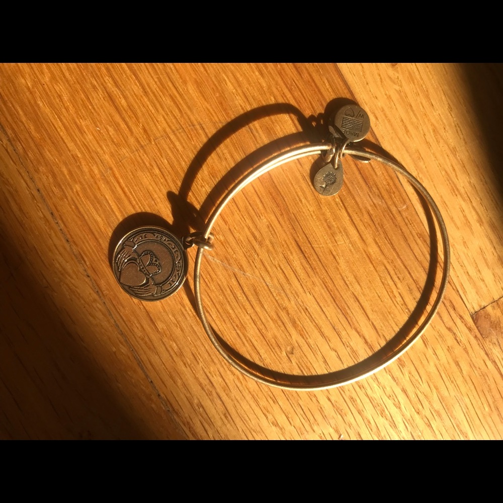 Alex ani Gold friendship bracelet